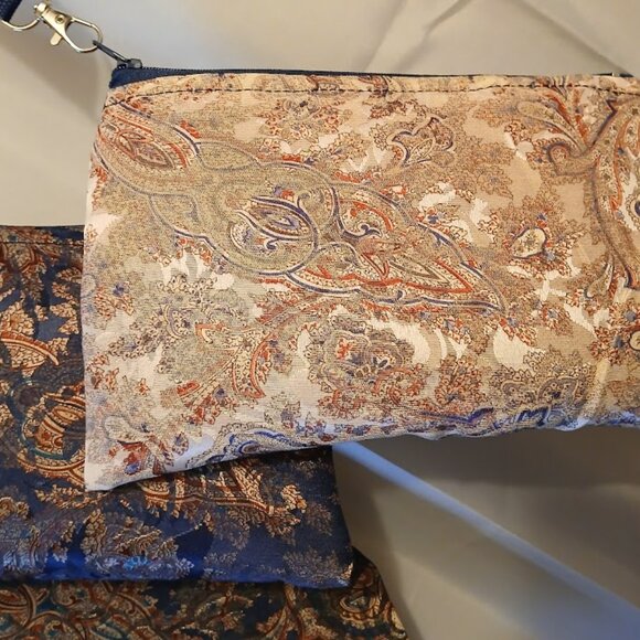 New Zippy Make-Up Cosmetics Toiletries Travel Bags Hanging Wristlet Paisleys - Picture 4 of 14